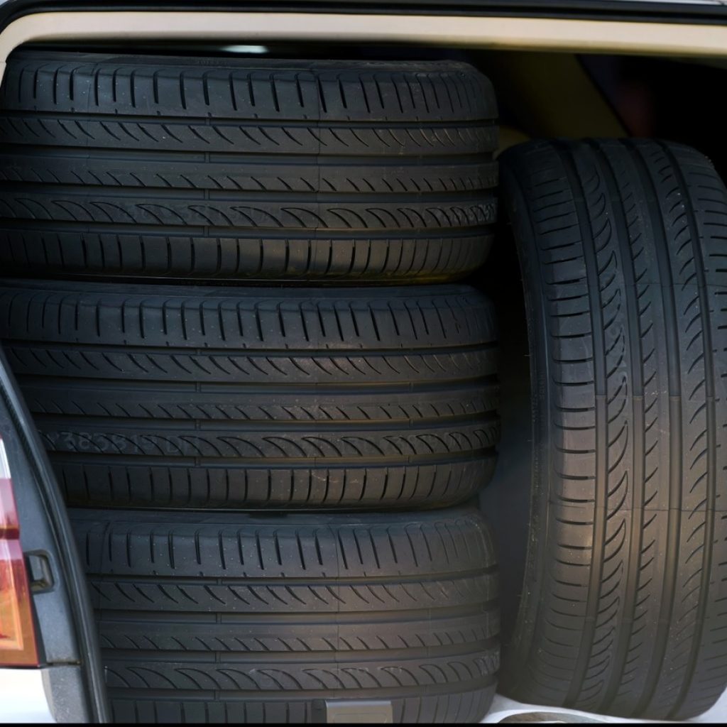 Do All 4 Of Your Tire Tread Patterns Have To Match?