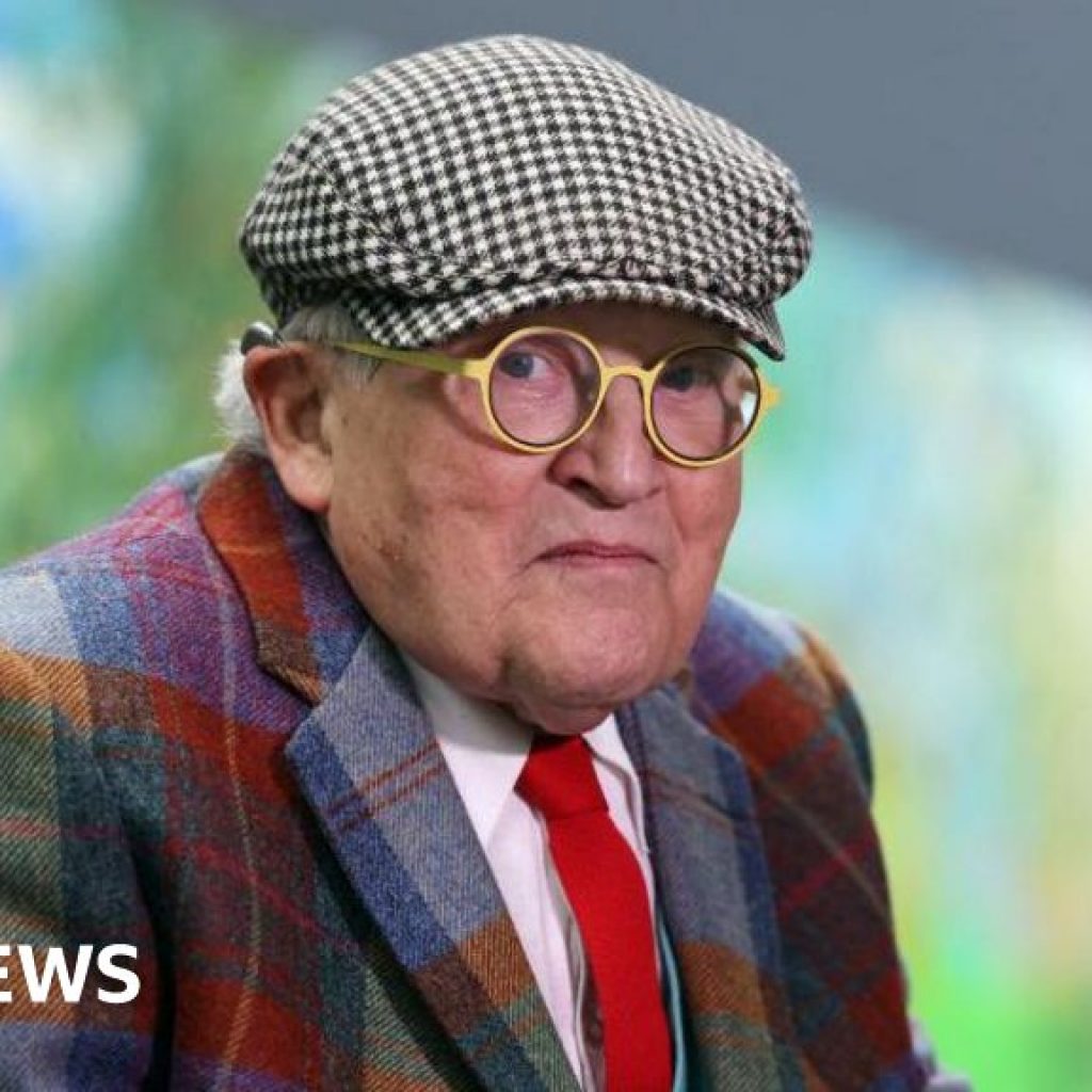 Low-key funeral held for giant of the art world David
Hockney