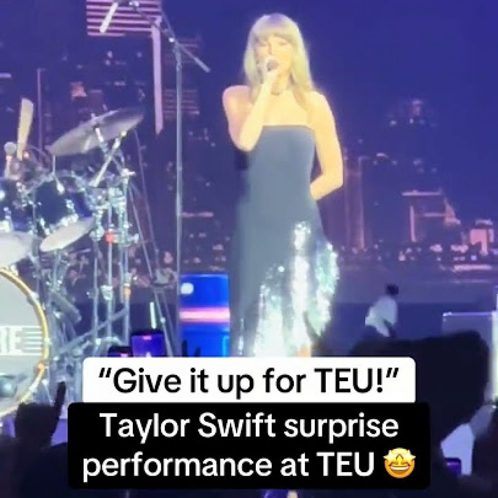 Legendary surprise performance at TEU from Taylor Swift
😮