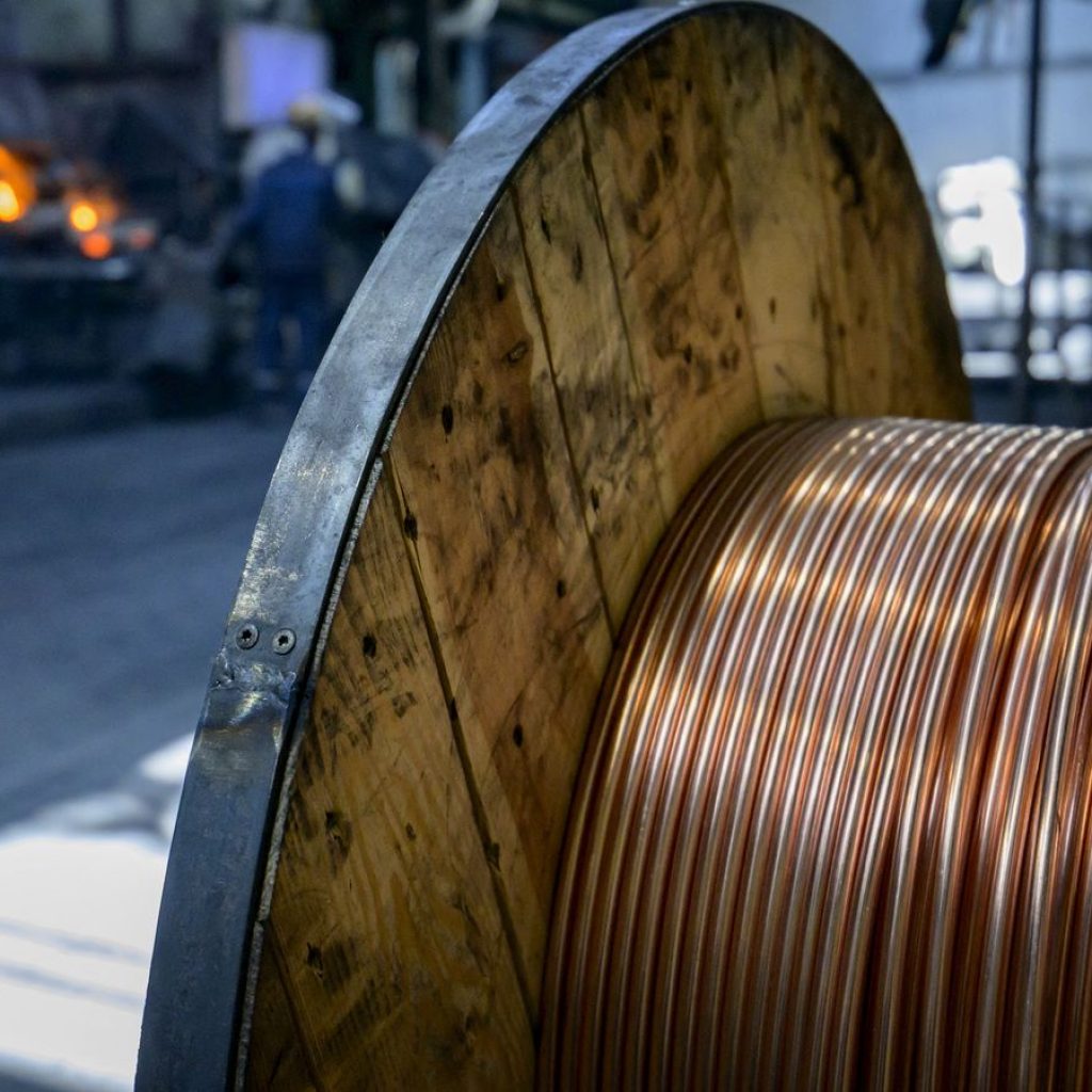 Copper tracks U.S. dollar swings as traders weigh interest rate outlook