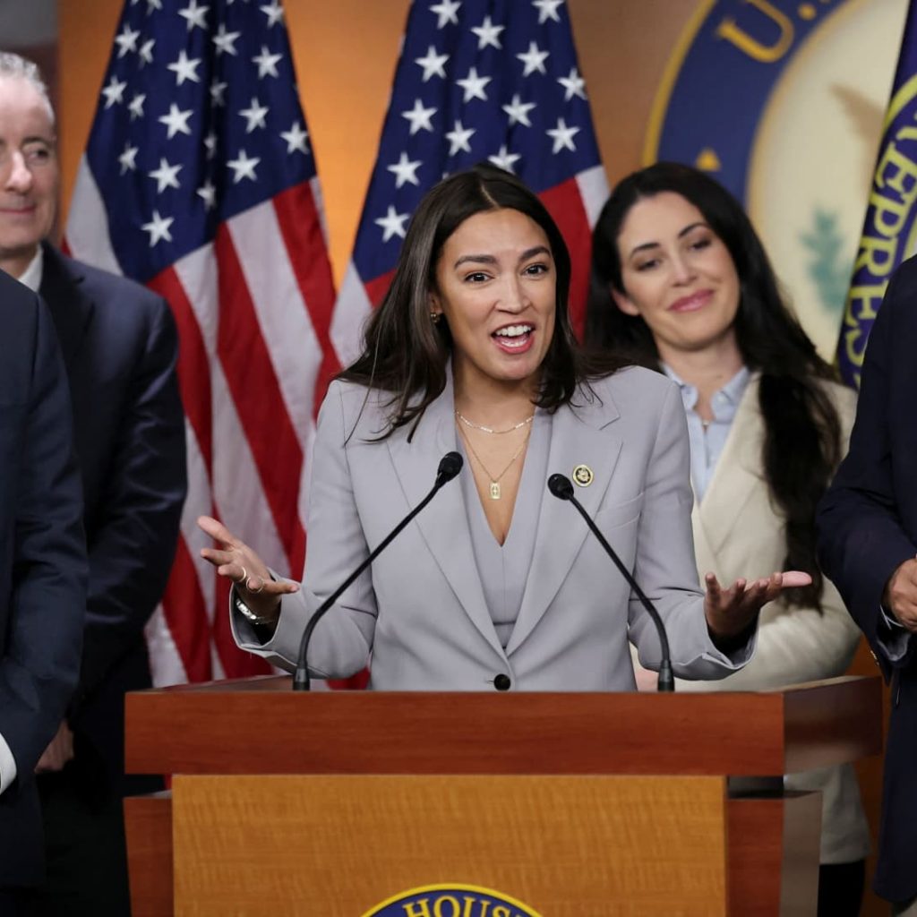 Congressional stock trading curb due to get House vote amid
public support for a ban