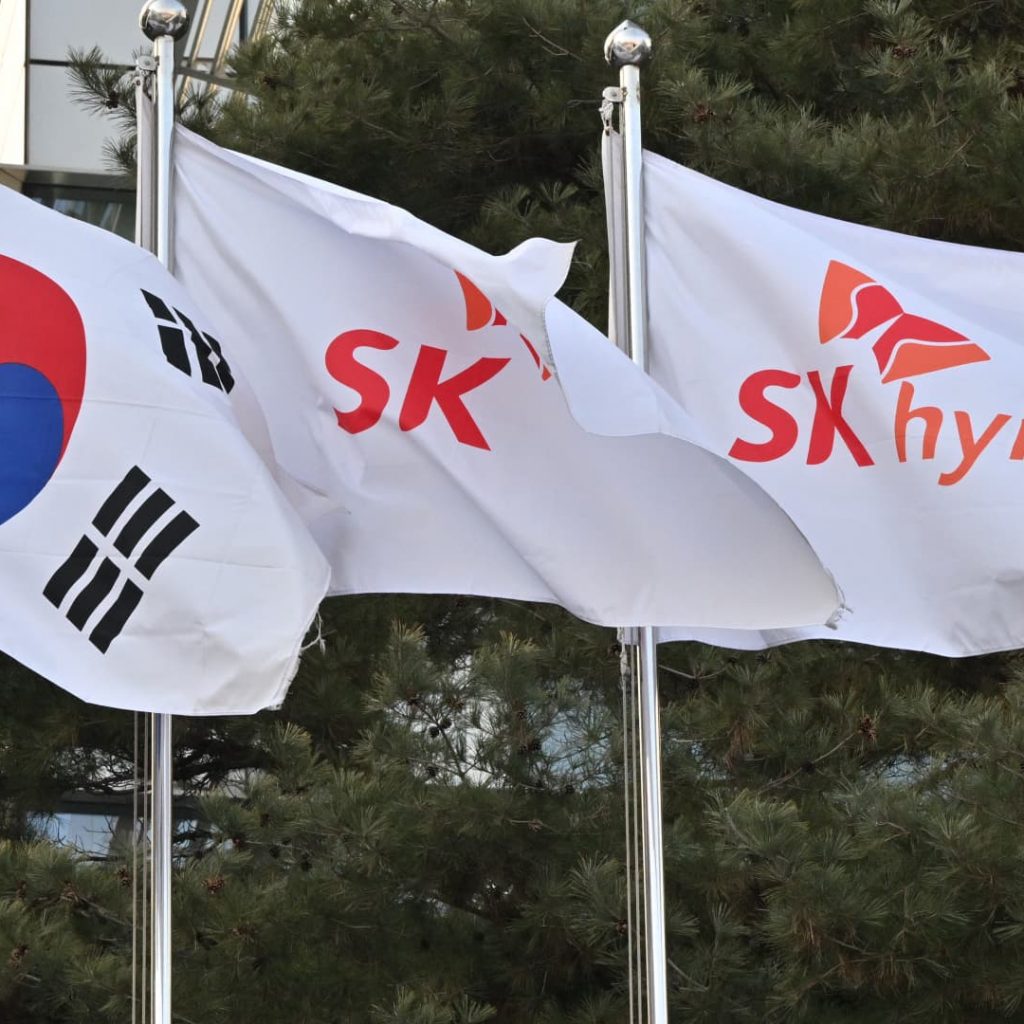 Meet SK Hynix, the trillion-dollar South Korean chipmaker
debuting on U.S. markets