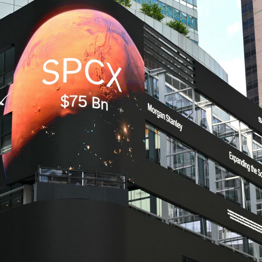SpaceX stock closes below debut price at $148 in two-day
slide after Nasdaq 100 inclusion