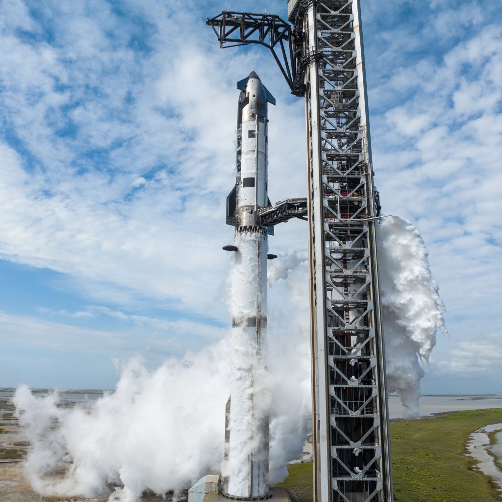 SpaceX falls to $135 IPO price ahead of Starship
launch