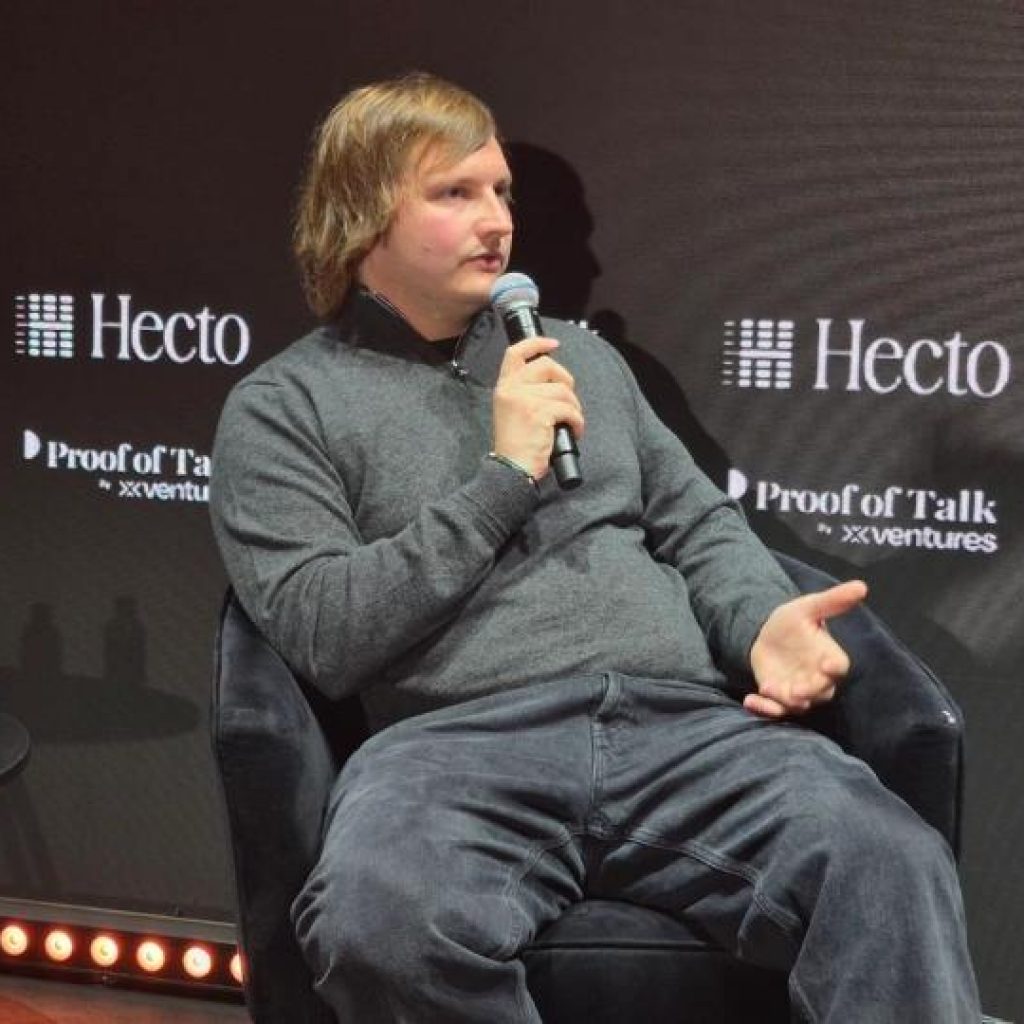 Aave rolls out vaults for yield-hungry fintech
investors