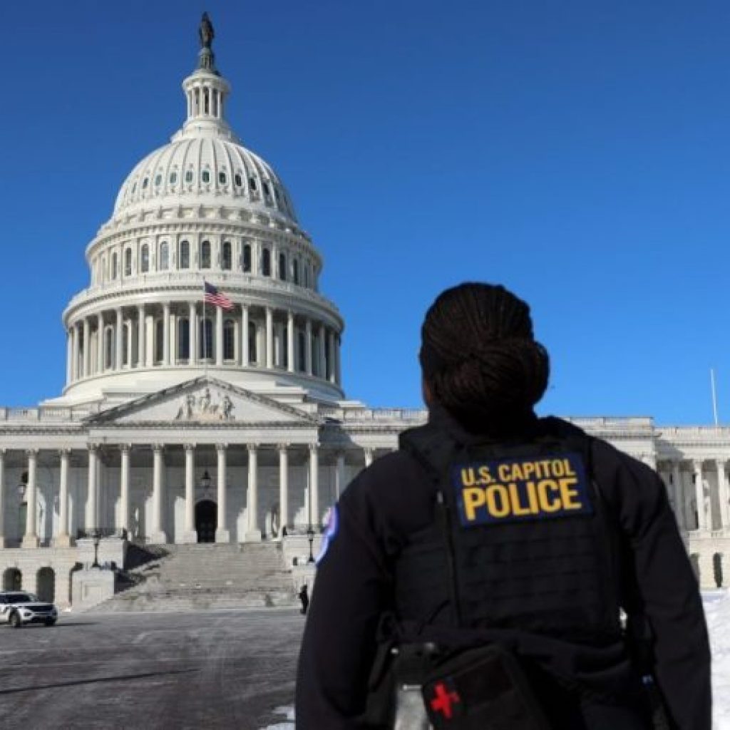 Air Force major arrested after calling for Trump impeachment
on Capitol steps