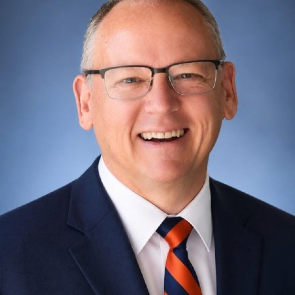 Kingswood Church welcomes Rev. Thomas Hall as new senior
pastor