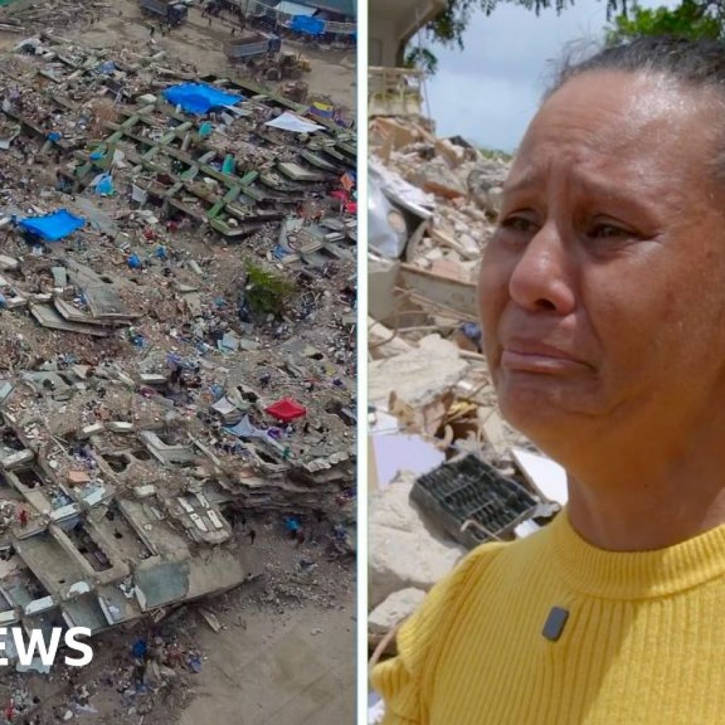 Families still search for bodies a month after Venezuela
earthquakes