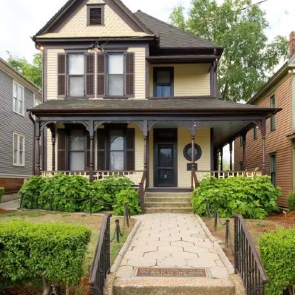Martin Luther King Jr. Birth Home to welcome visitors after
renovation