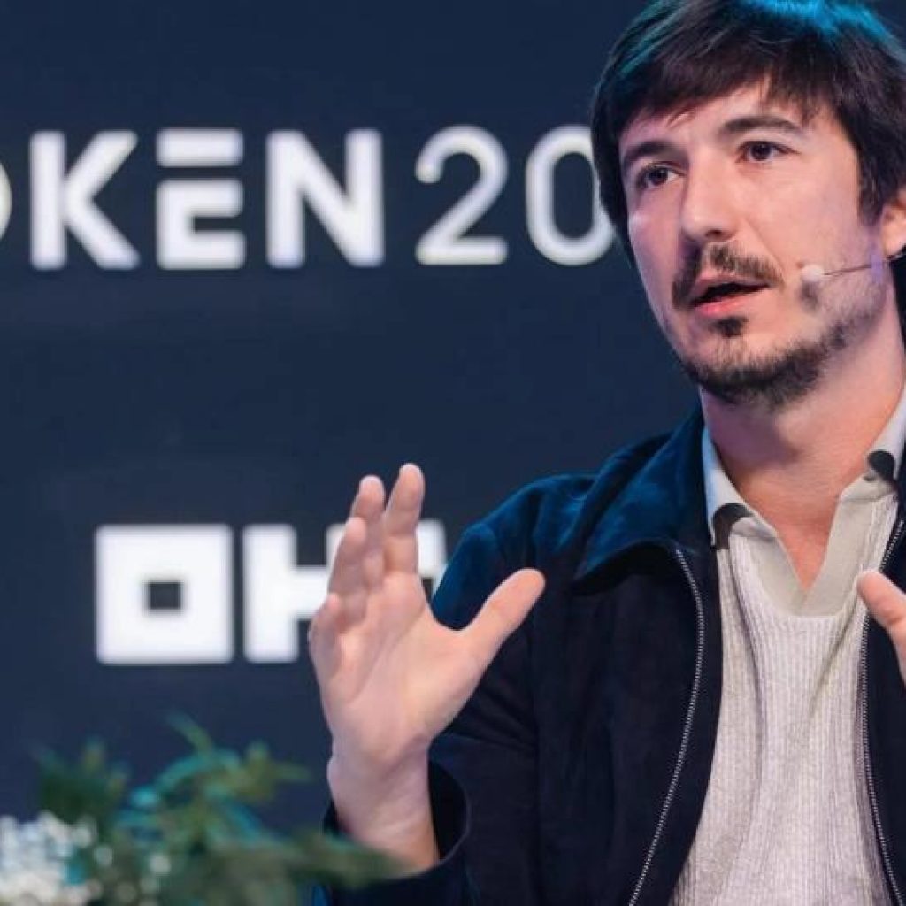 Robinhood CEO Vlad Tenev’s X account hacked to promote token
amid memecoin frenzy