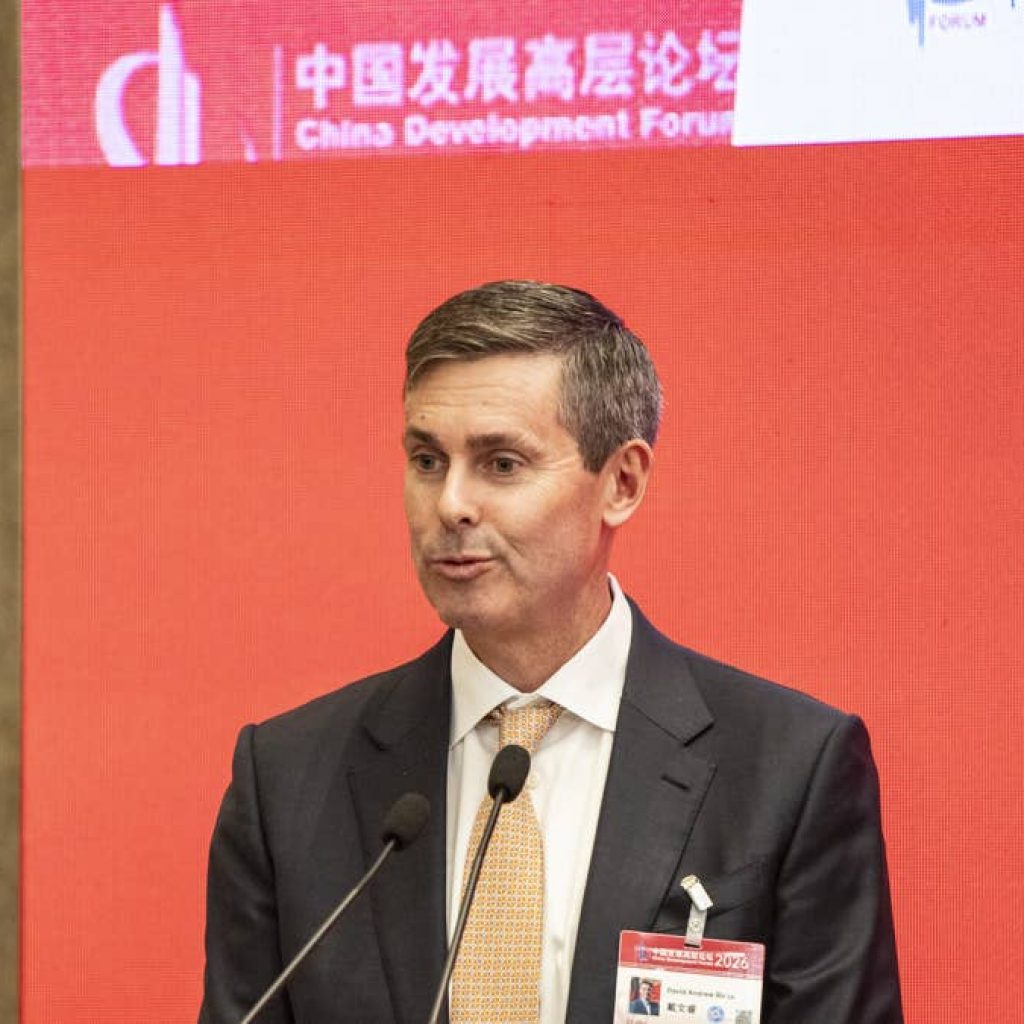 Lilly quietly hands Chinese partner its cancer drug