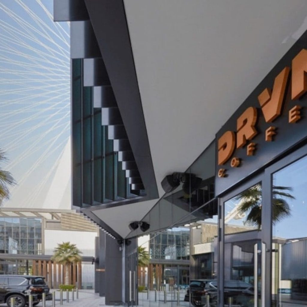 This Might Be The World’s Best Coffee Shop For Car
Lovers