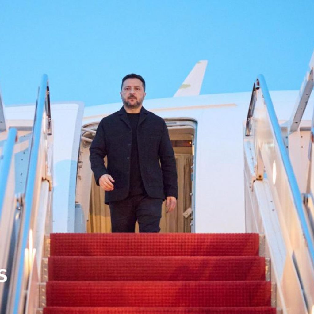 Zelensky to press Trump on air defences while in
Washington