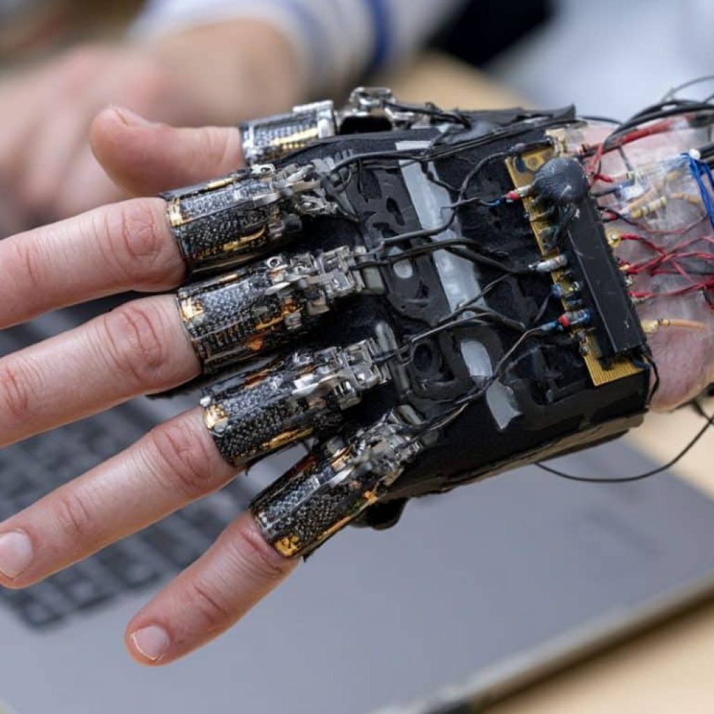 Exoskeleton Reads Faint Muscle Signals to Overcome Hand Paralysis