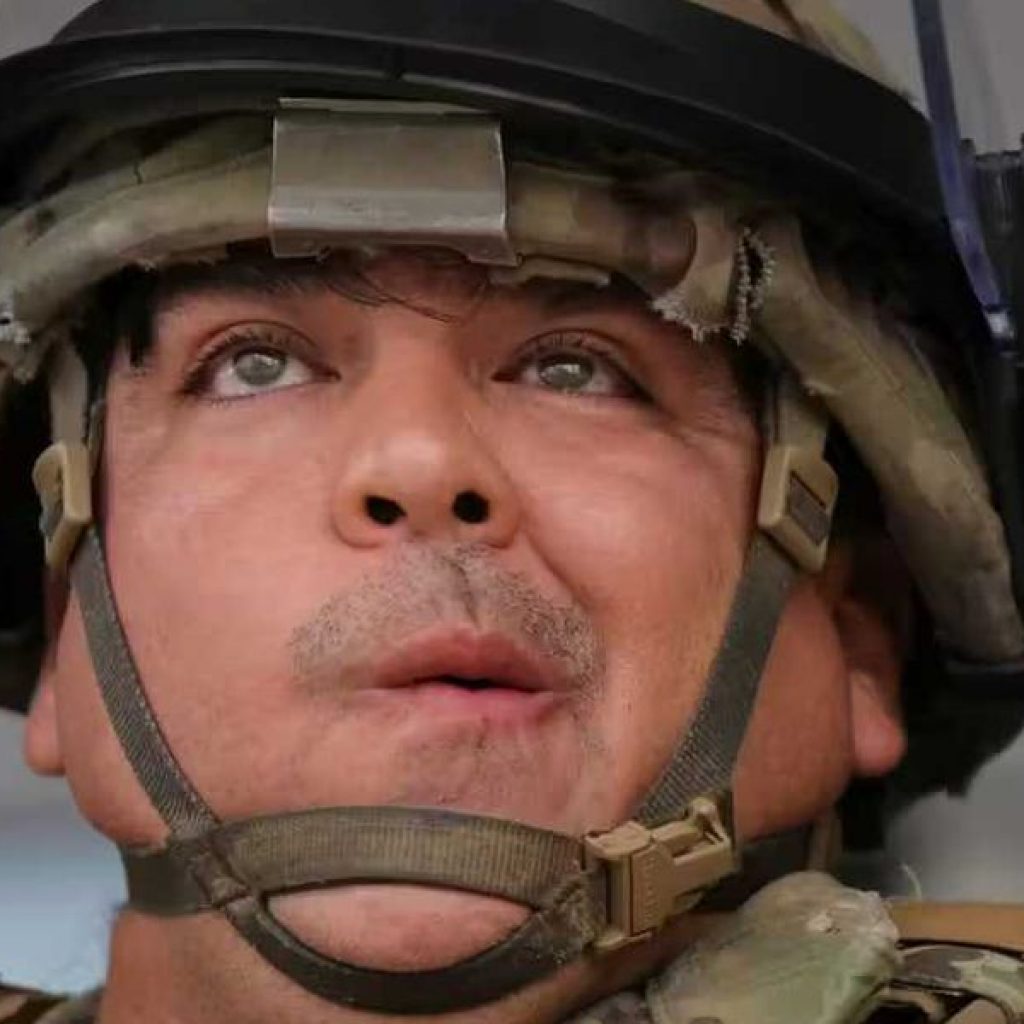 Desperate Trump plans to use military on 2026 midterms:
Experts