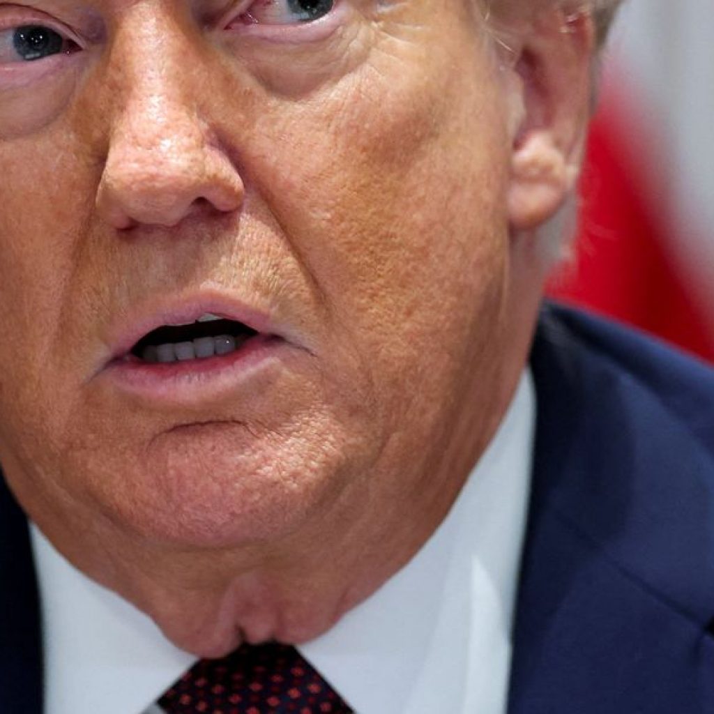 ‘Losing his grip’: A critical voting bloc dumps Trump after
decades of GOP loyalty