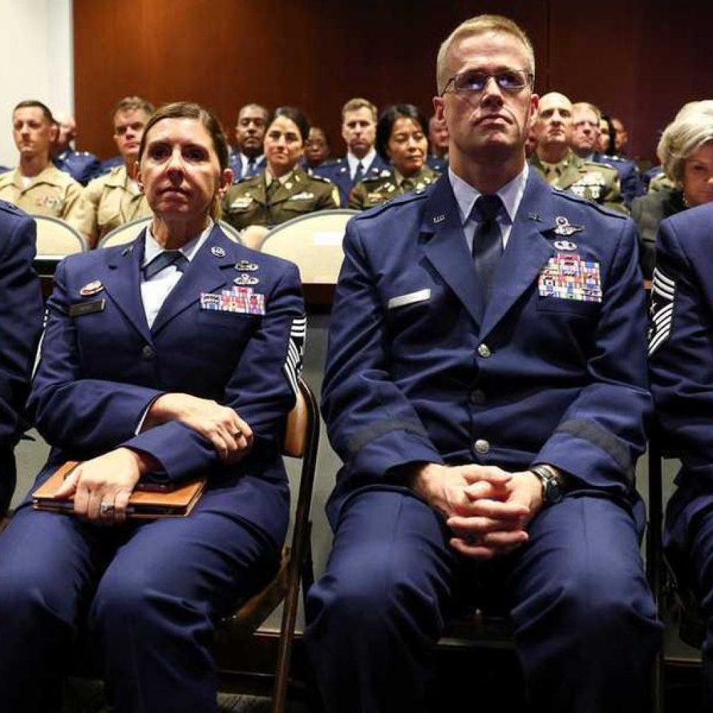 US Army rushes to remove anti-Trump insults after hackers
hijack military websites