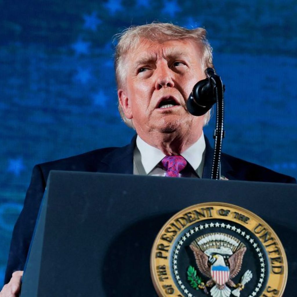 MAGA investors lost their shirts in ‘legal scam’ that
brought Trump billions