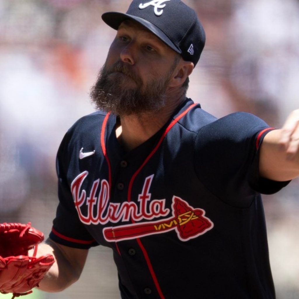 Braves look to make it two in a row as Chris Sale starts
against Mets