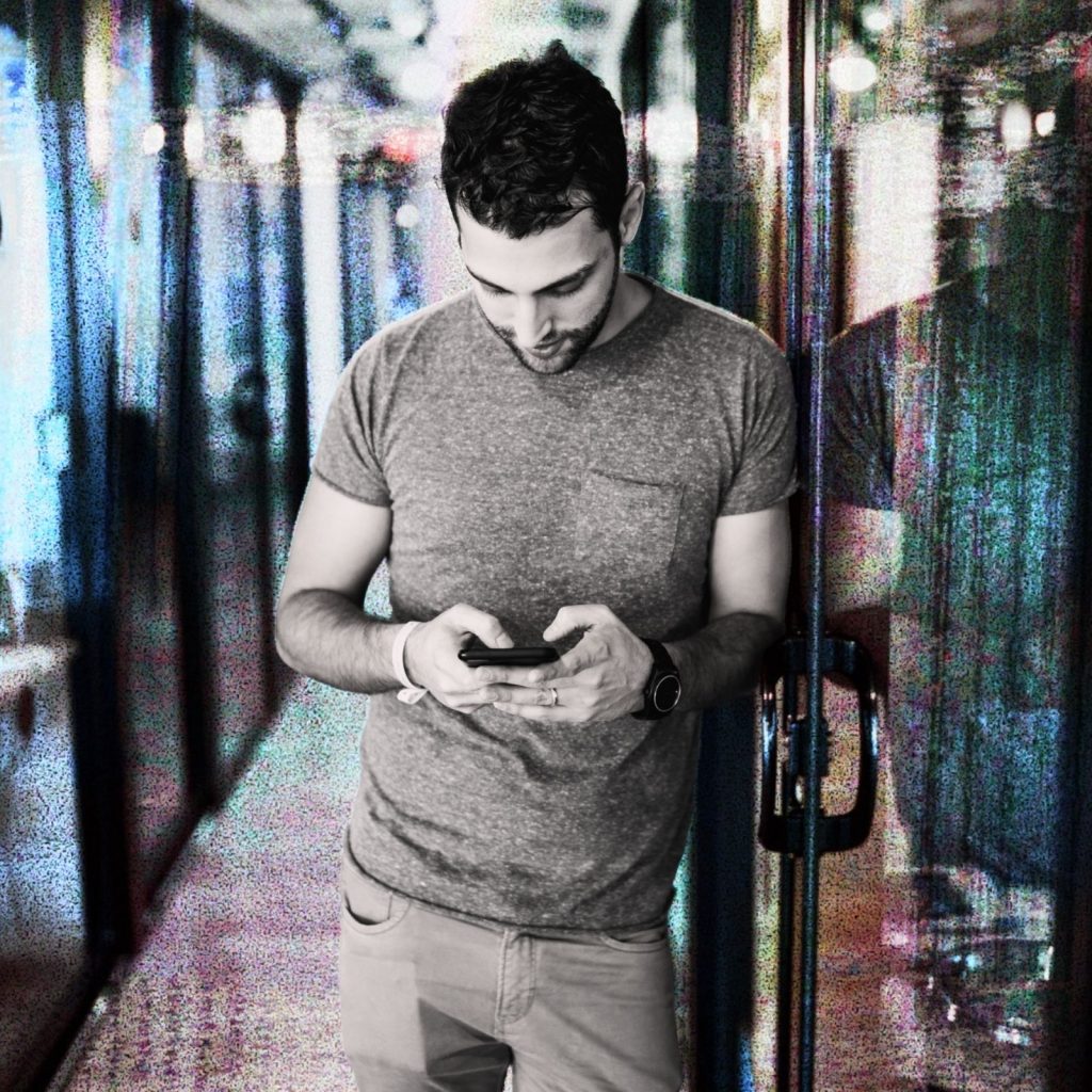 Informal Communication Is Sabotaging Your Authority. Here’s How to Restore It.