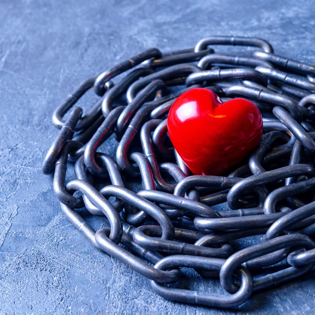 Are you at risk for romantic addiction? The answer lies in your attachment style, psychological flexibility, and emotion regulation