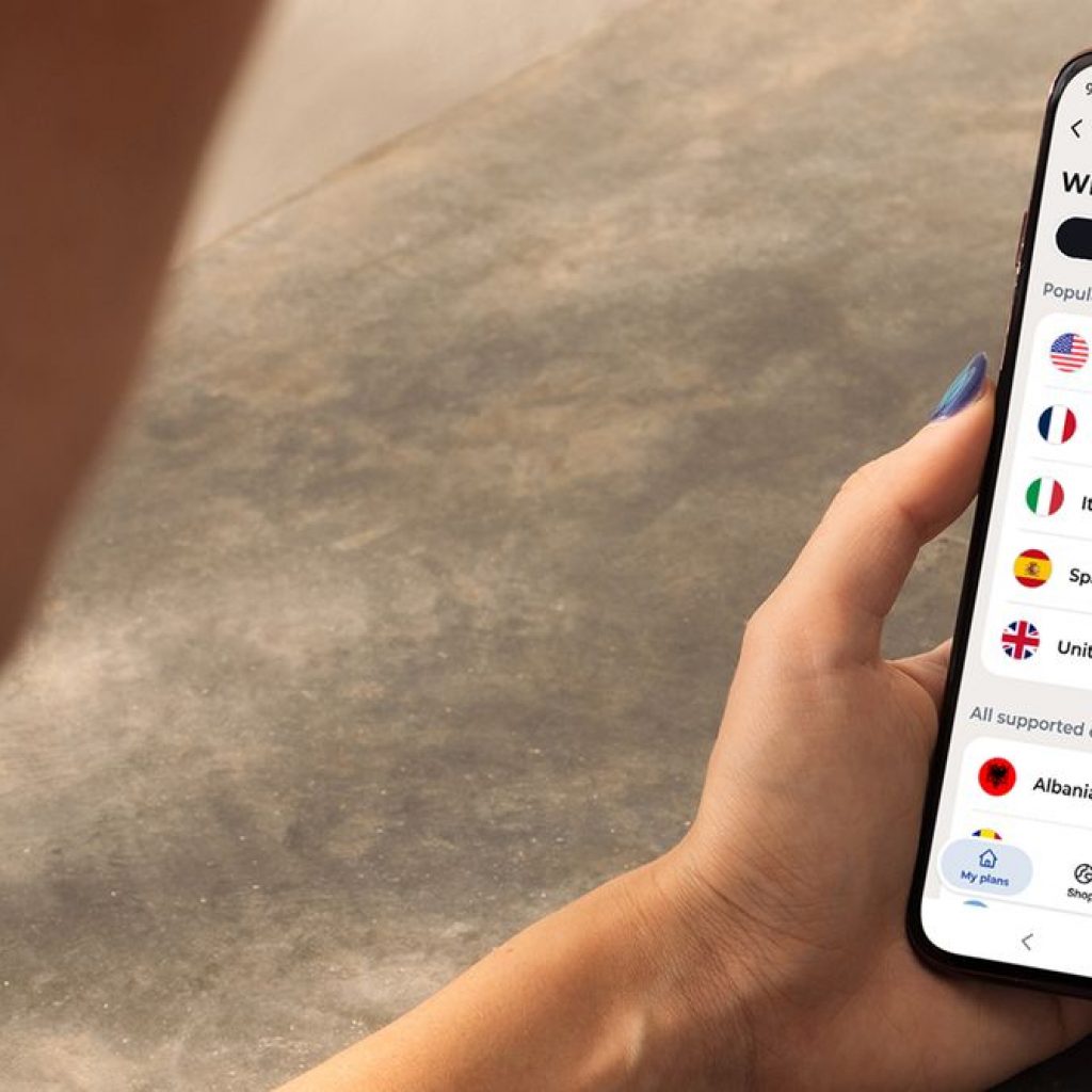 Motorola Phones Now Have a Built-In Travel eSIM for Mobile
Data Outside the US