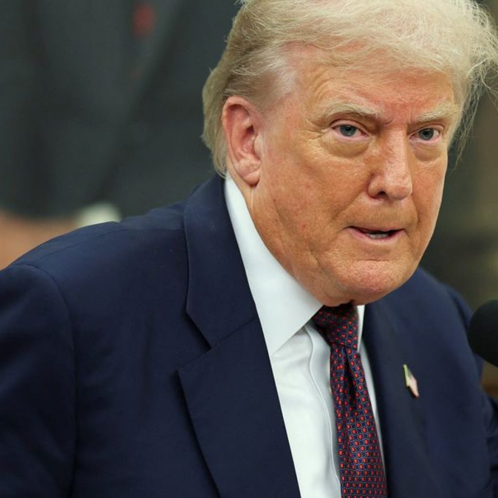 Trump biographer exposes the ‘dangerous addiction’ that
could sink him: video