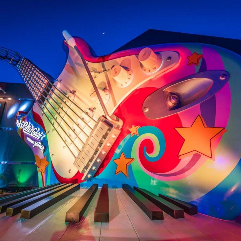 Extended Evening Hours Switch from Magic Kingdom to Disney’s
Hollywood Studios in Fall 2026!