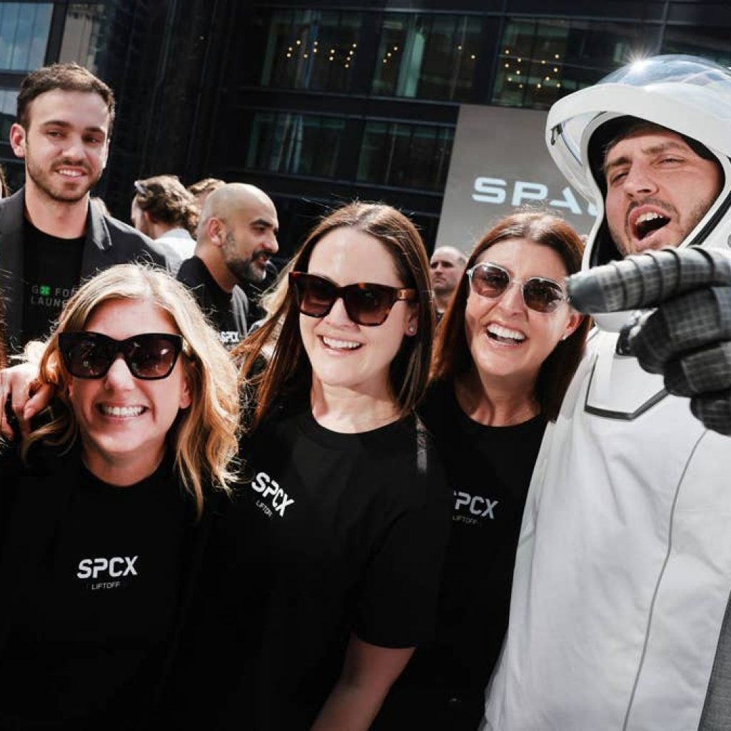 This is how rich SpaceX workers are after the IPO