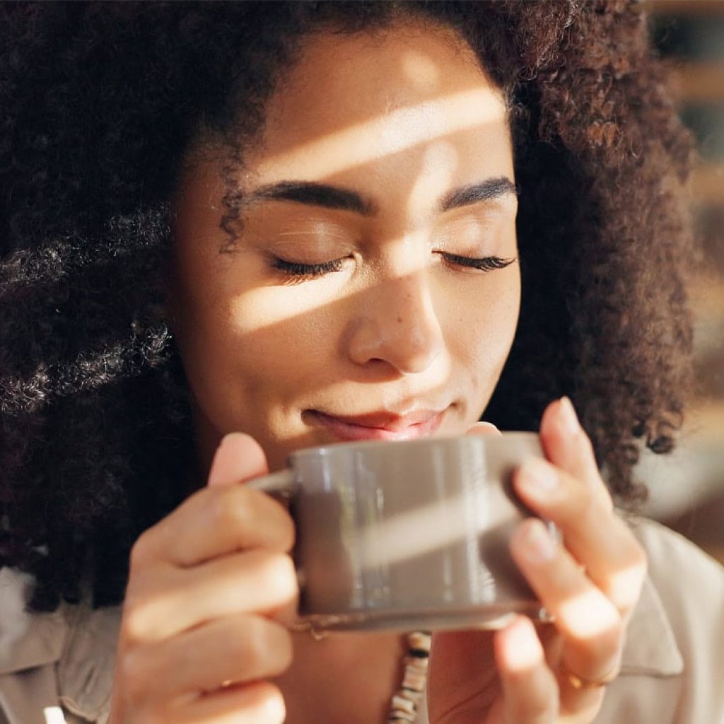 Drinking two to three cups of coffee daily linked to to better mental health
