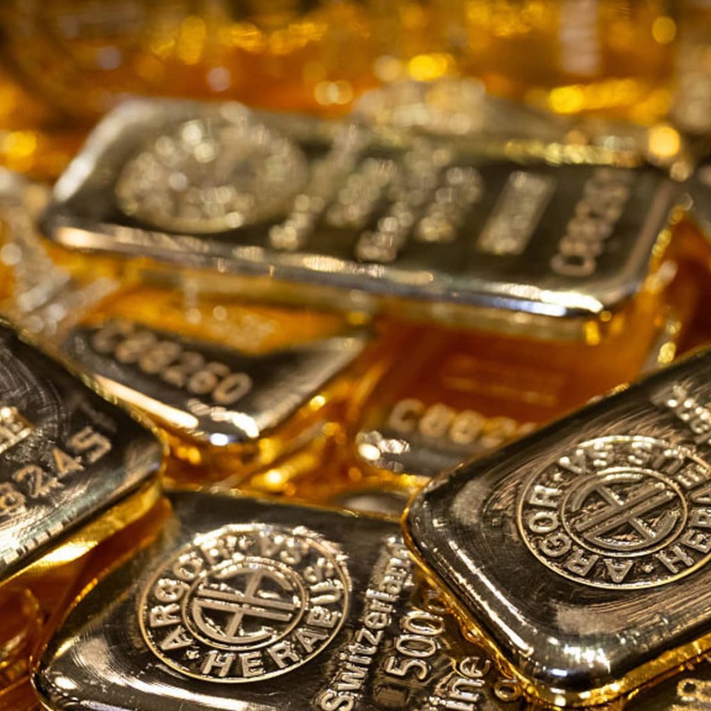 Gold rebounds as bond jitters, debt fears and weaker dollar
revive bullion demand