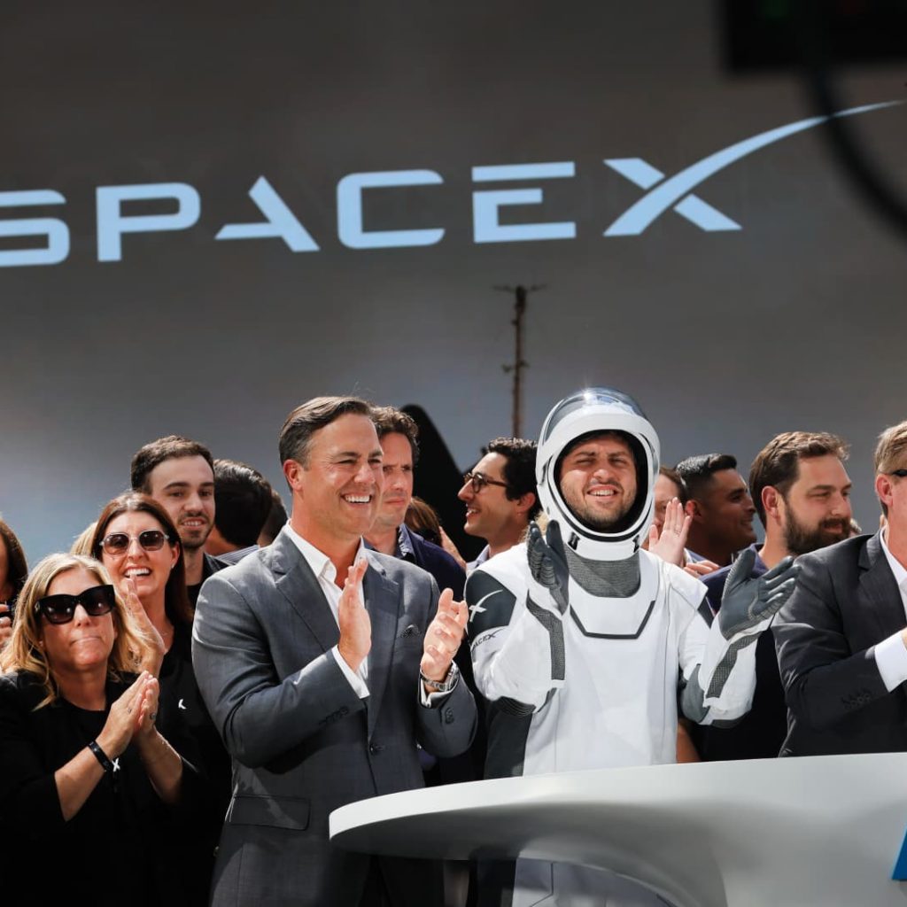 SpaceX shares passed a key test Thursday. Now sophisticated
traders are betting the bottom may be in
