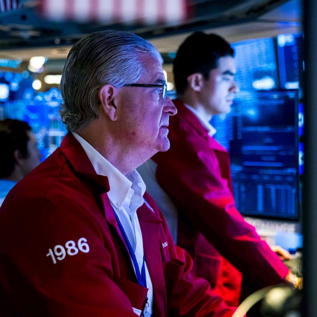 Shorter-dated Treasury yields edge higher as traders sharpen
focus on rates