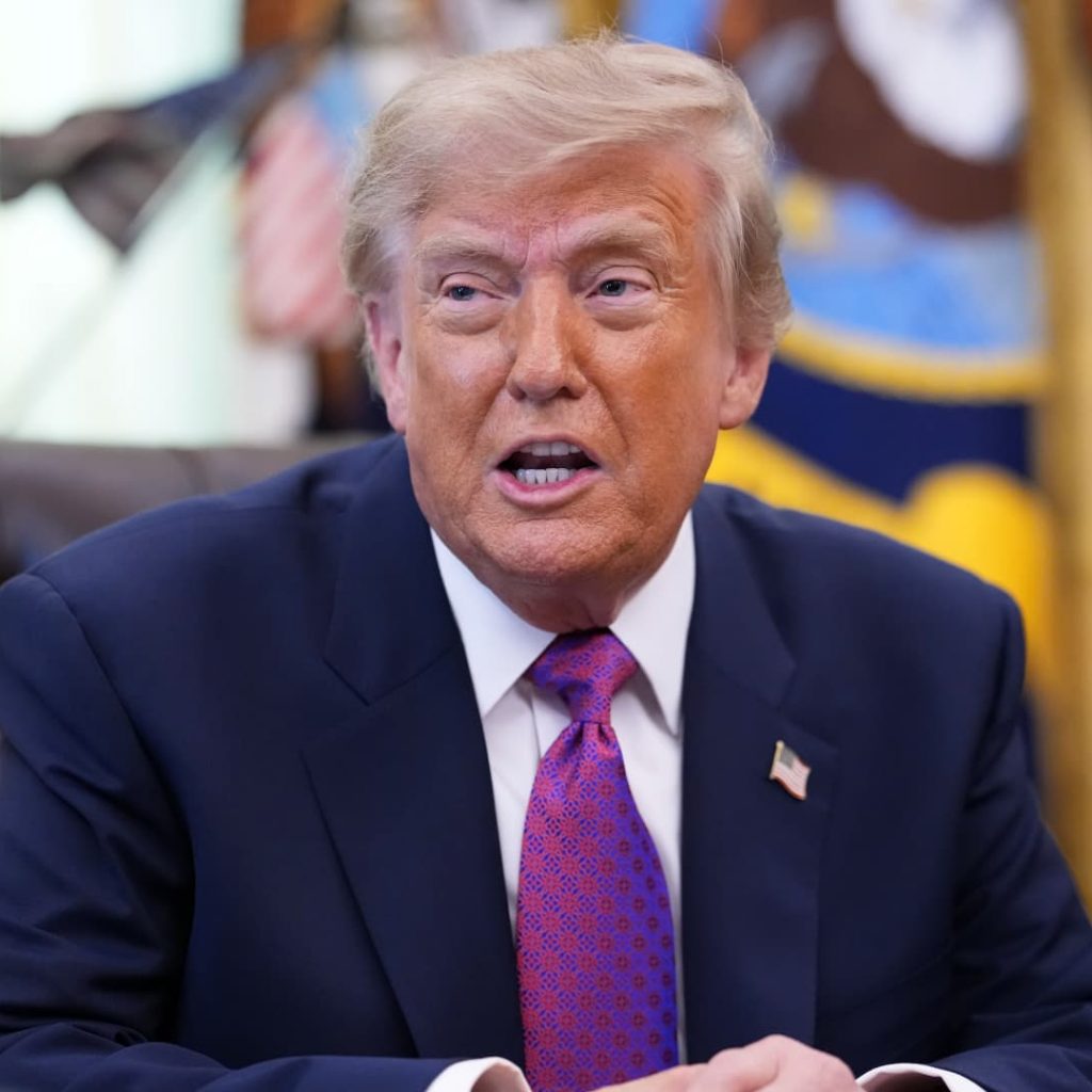 Trump signs order to rename Lake Ontario ‘Lake America’ amid
Canada trade war