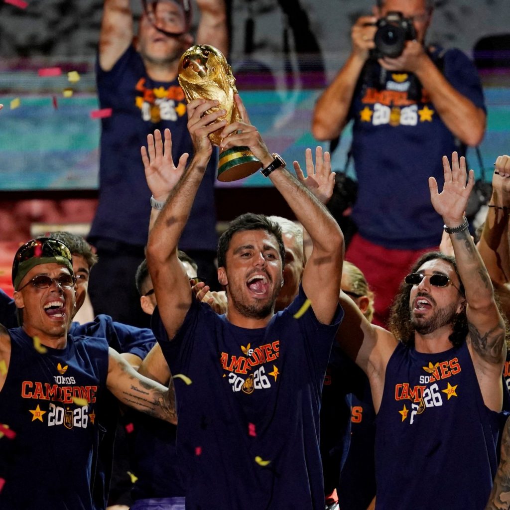 Man City tight-lipped on Rodri transfer amid Barcelona and
Real Madrid link