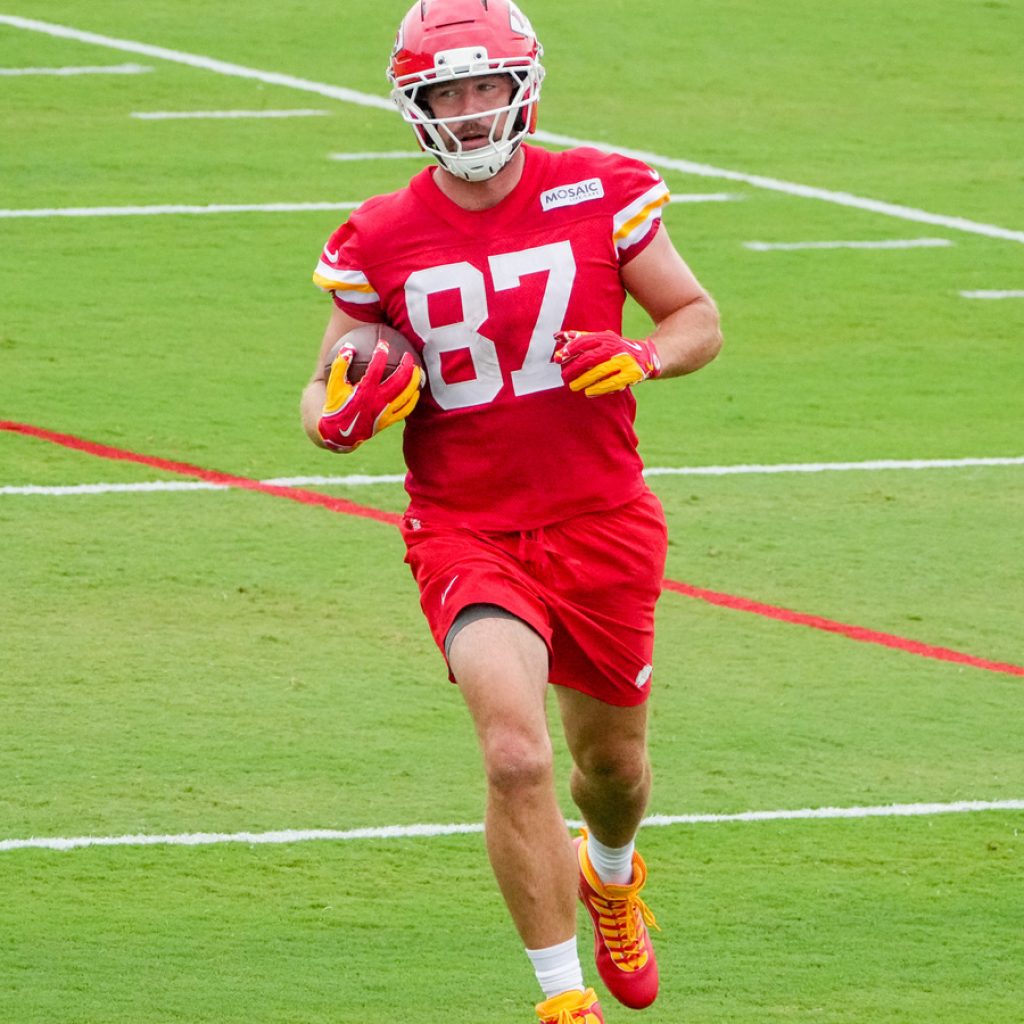 Chiefs’ Andy Reid had to take drastic step with Travis Kelce during training camp