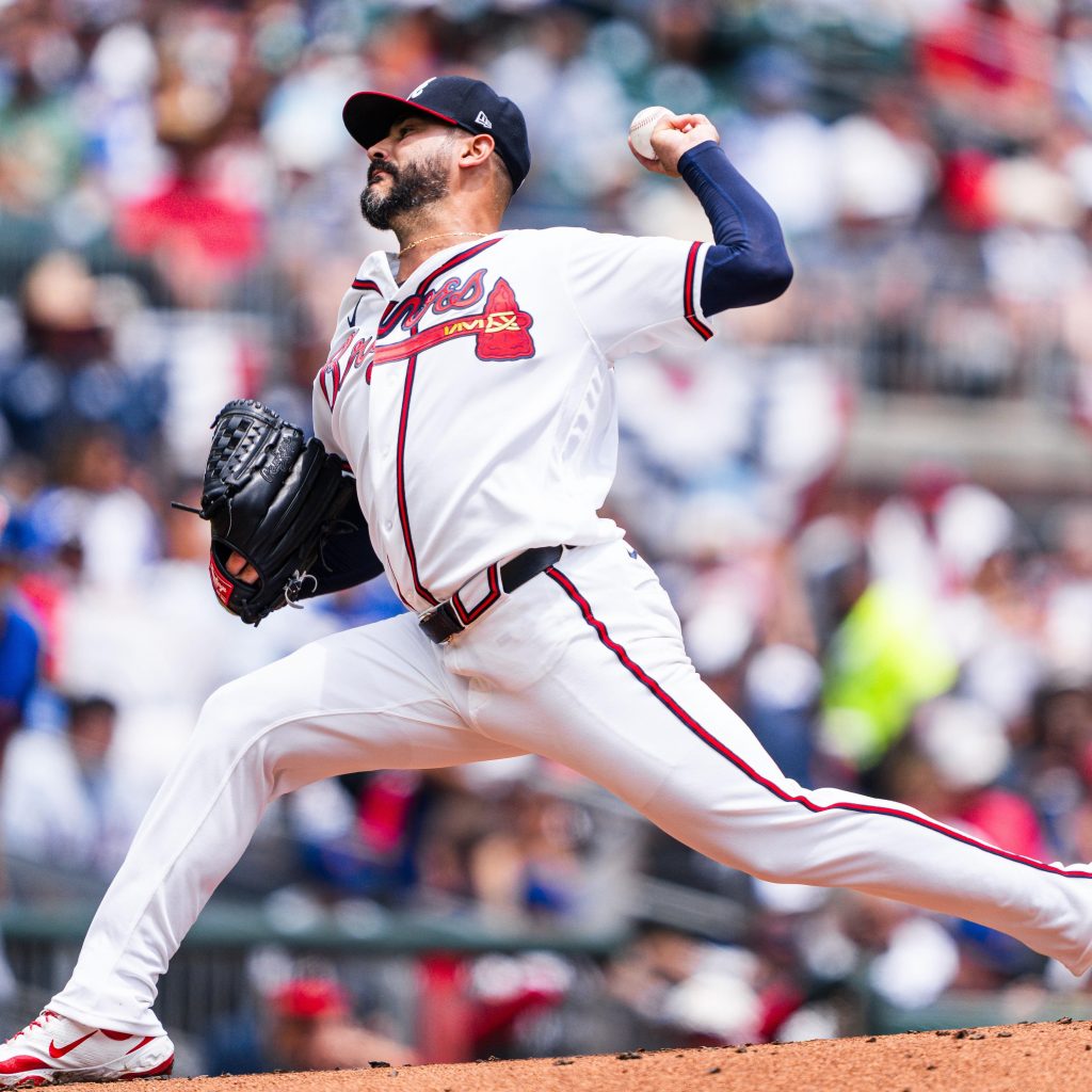 Braves beat Mets behind Martín Pérez gem and key HRs