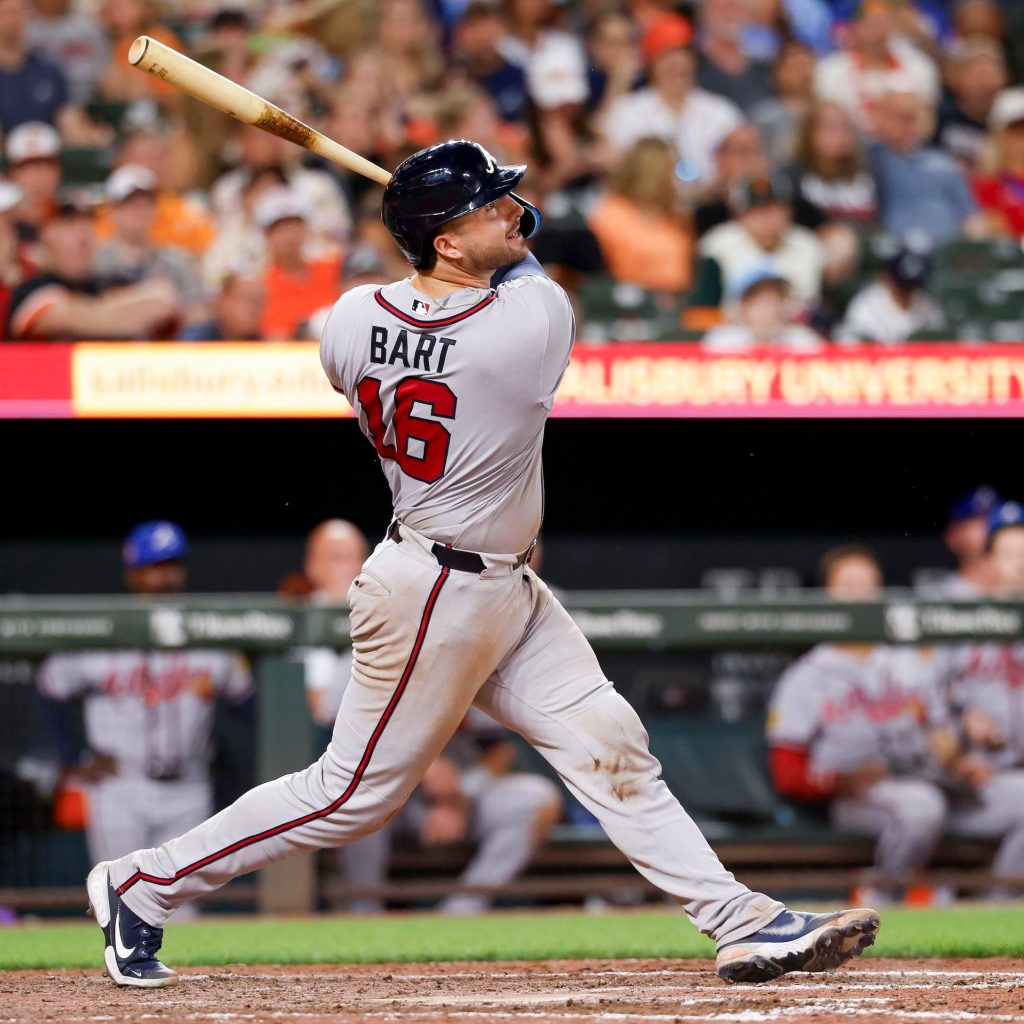 Braves trade Joey Bart to White Sox, per report