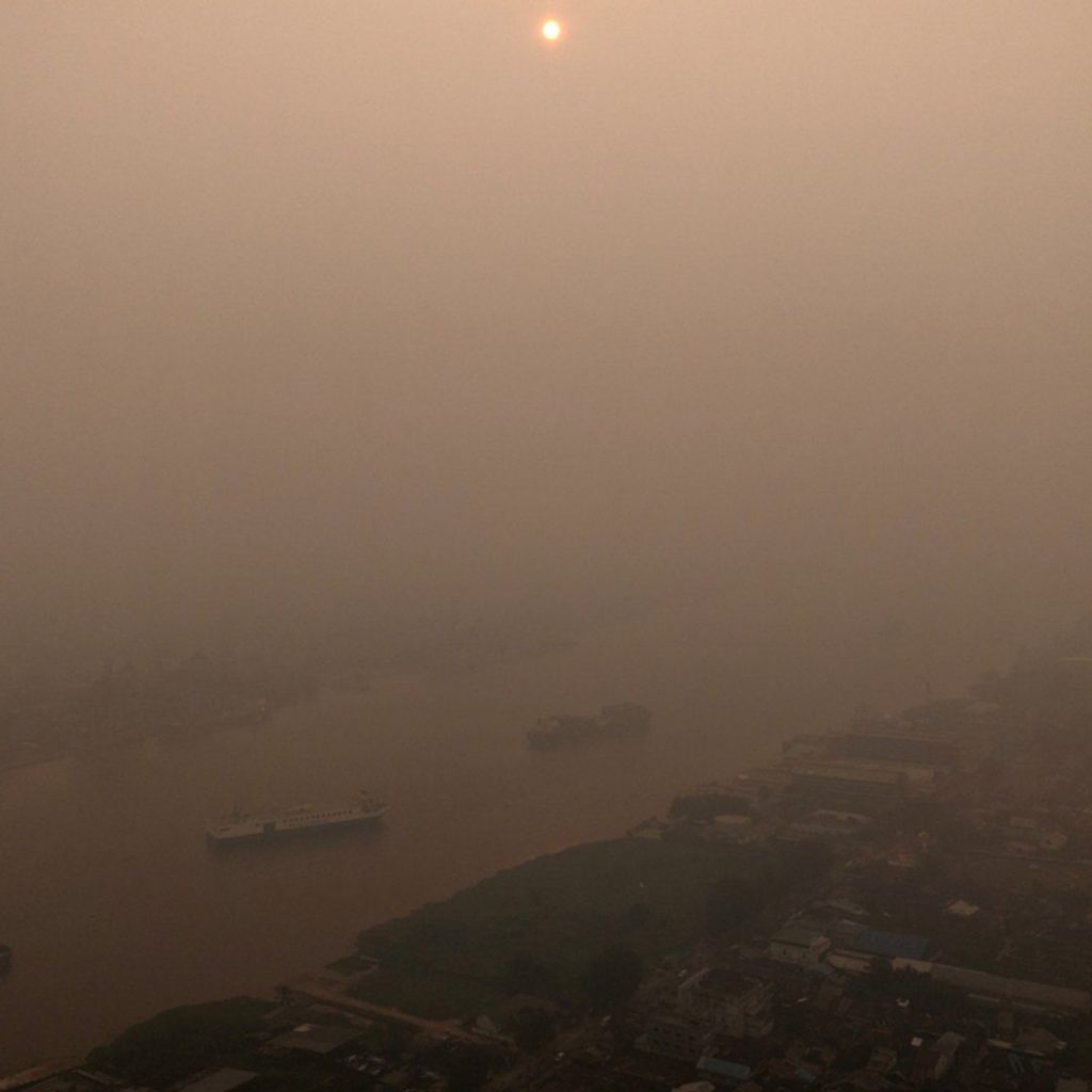 Al Jazeera reporter witnesses wildfire smoke toll on kids
inside Indonesia