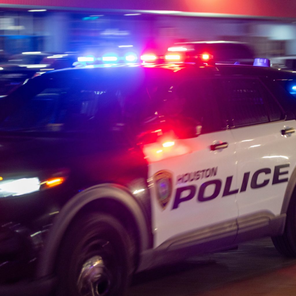 Slow-Running Houston Cops Flag Down Uber To Help Chase
Suspect They Lost, And He Still Got Away