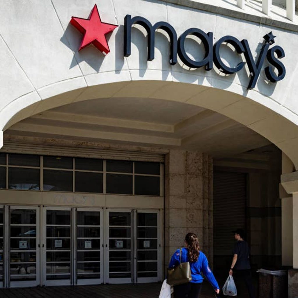 Macy’s is selling a reversible floral-print comforter set for just $35