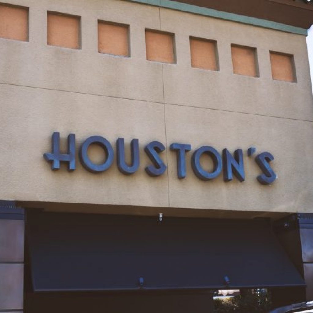 5 Restaurant Chains With the Best French Dip Sandwiches, According to Diners