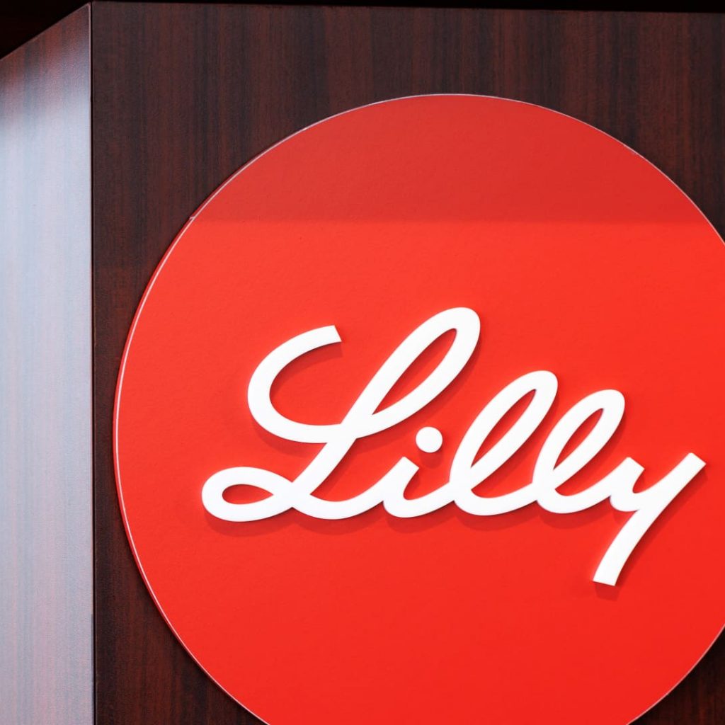 Eli Lilly says closely watched combo obesity regimen boosts
weight loss in mid-stage trial