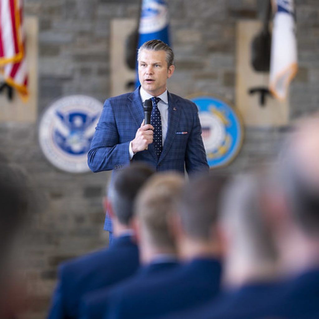‘Fuming’ Republicans Start Blaming ‘Haphazard’ Hegseth For
Collapsing Midterm Chances