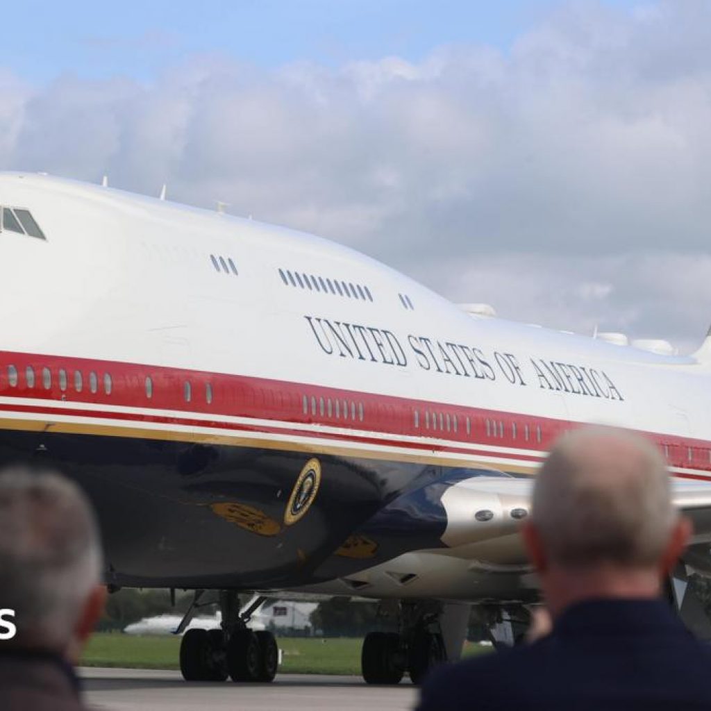 White House bars CNN from travelling with Trump on Air Force
One