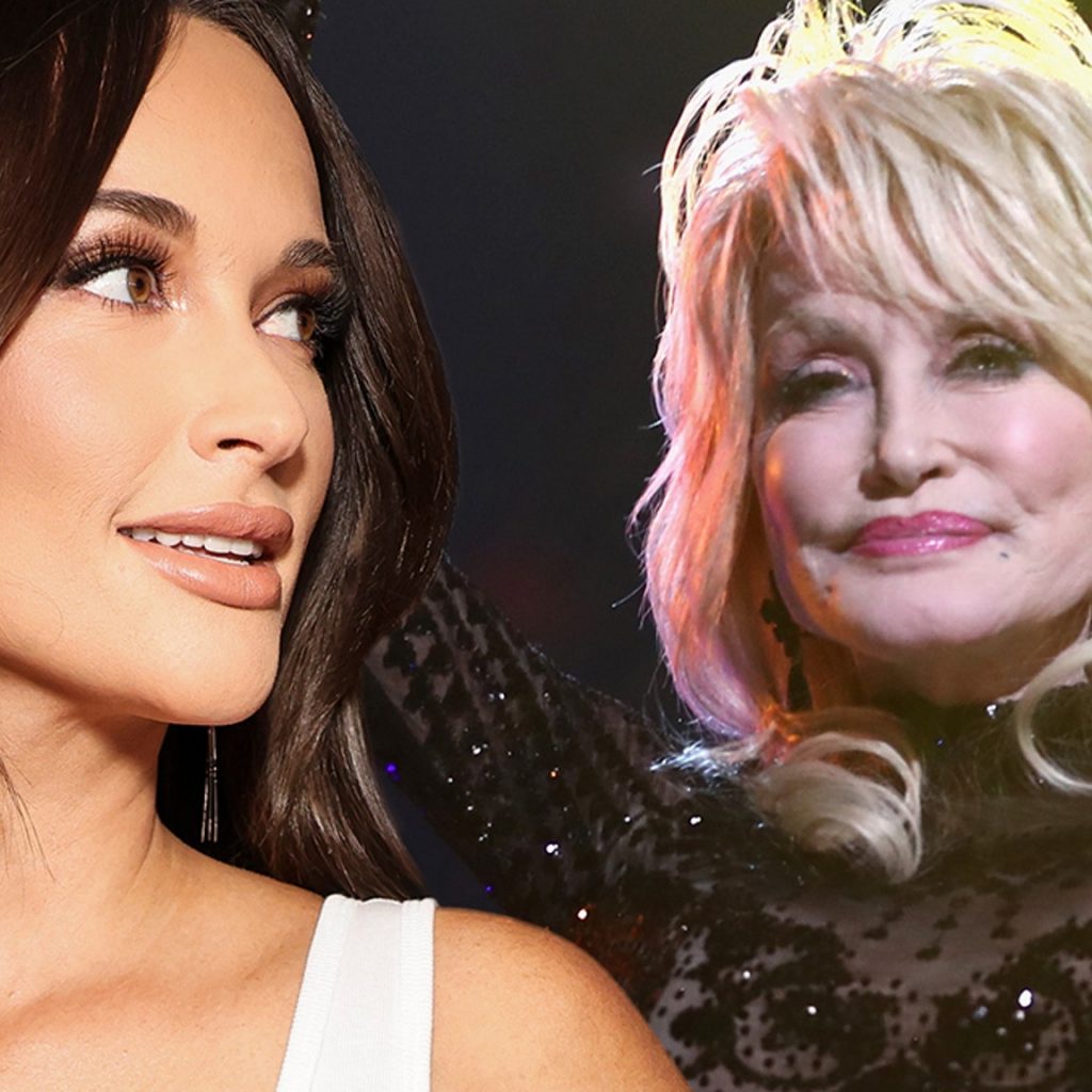 Kacey Musgraves Honors Dolly Parton With ‘I Will Always Love
You’ at VMAs