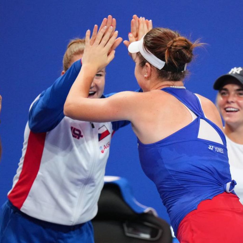 Noskova and Muchova secure Billie Jean King Cup for
Czechia