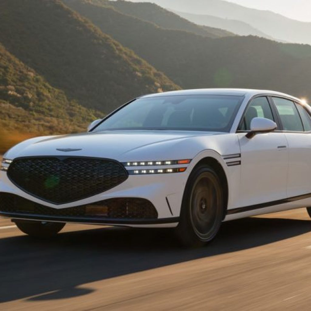 2026 Genesis G90 3.5T E-SC Prestige Black AWD Review
& Test Drive