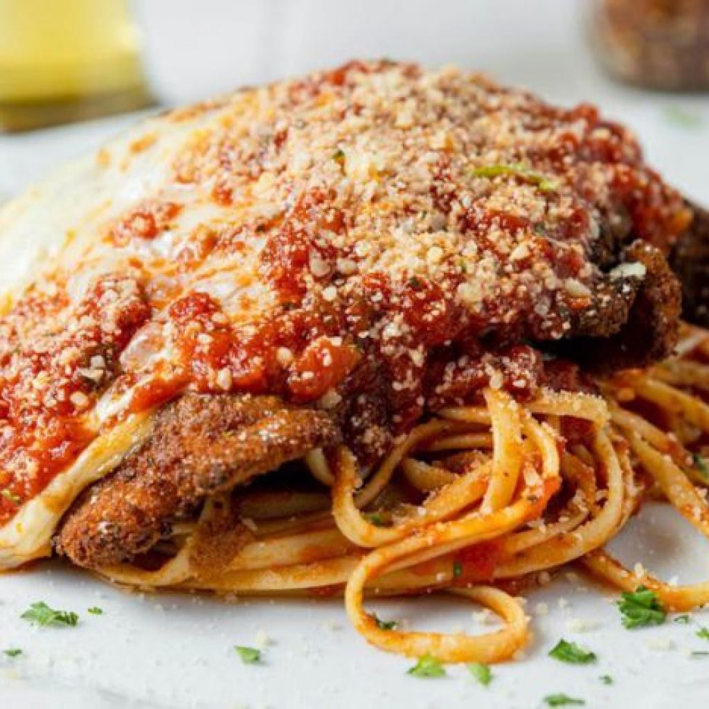 5 Restaurant Chains With the Best Stuffed Peppers, According to Diners