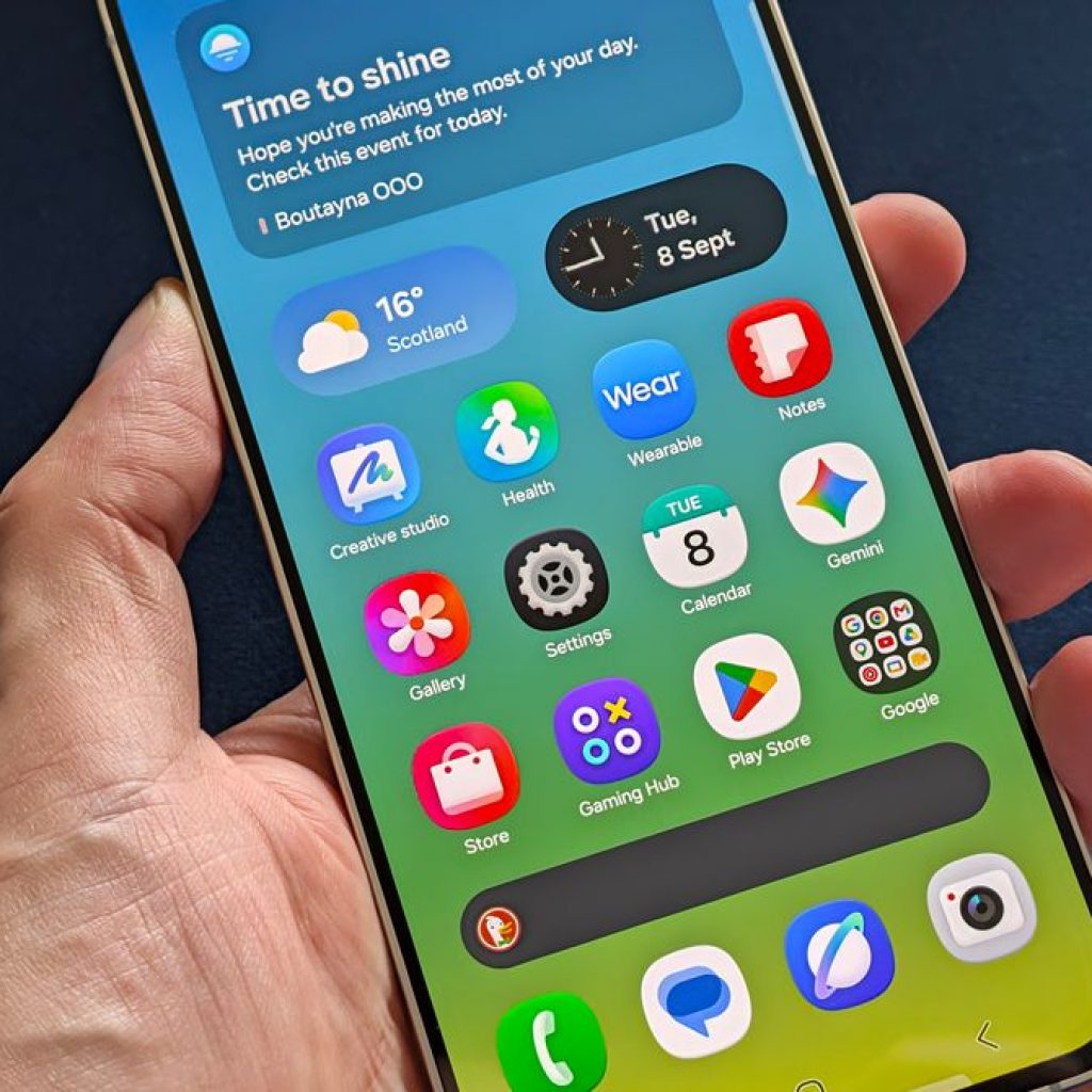 Samsung Galaxy S26 FE Review: Same as Before, but for More
Money